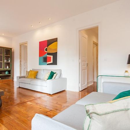 Design Sta Marta/ Liberdade Apartment ลิสบอน ภายนอก รูปภาพ