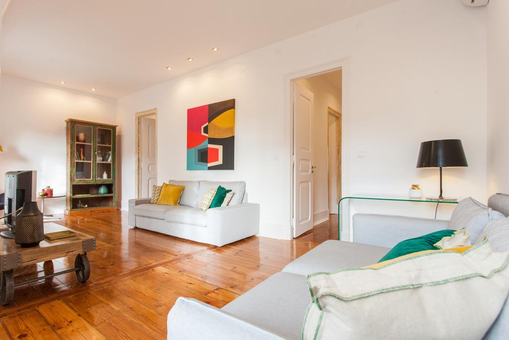 Design Sta Marta/ Liberdade Apartment ลิสบอน ภายนอก รูปภาพ