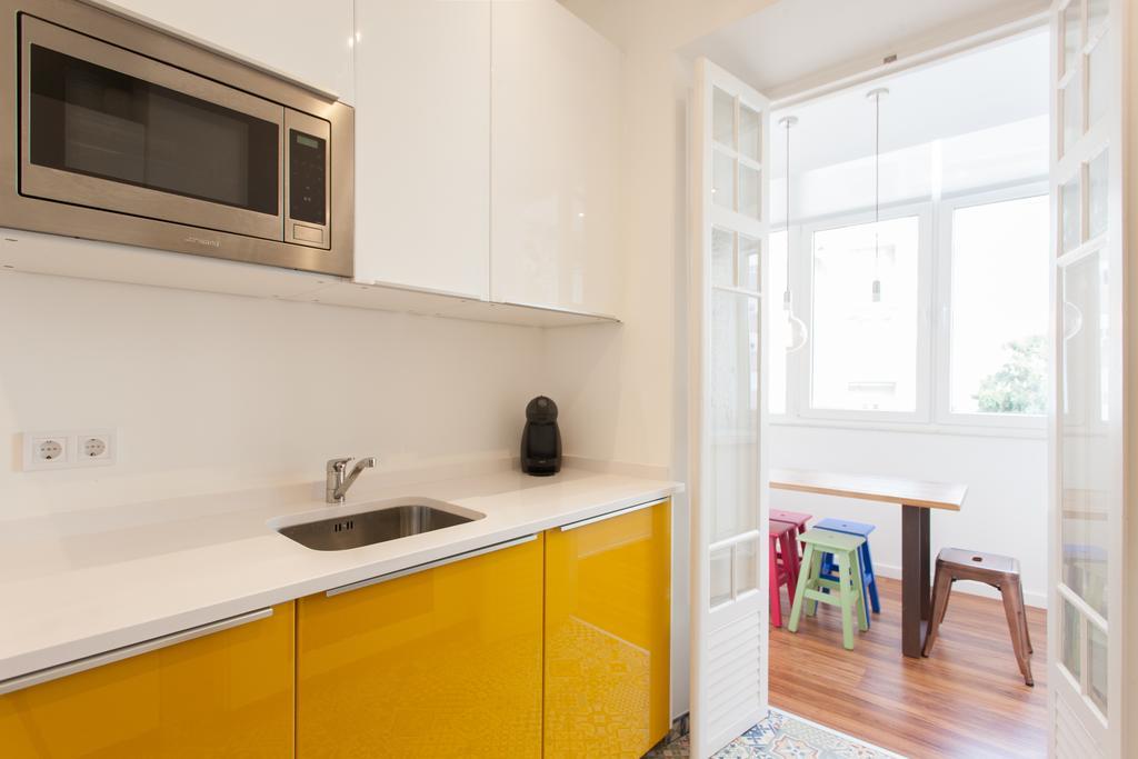 Design Sta Marta/ Liberdade Apartment ลิสบอน ภายนอก รูปภาพ